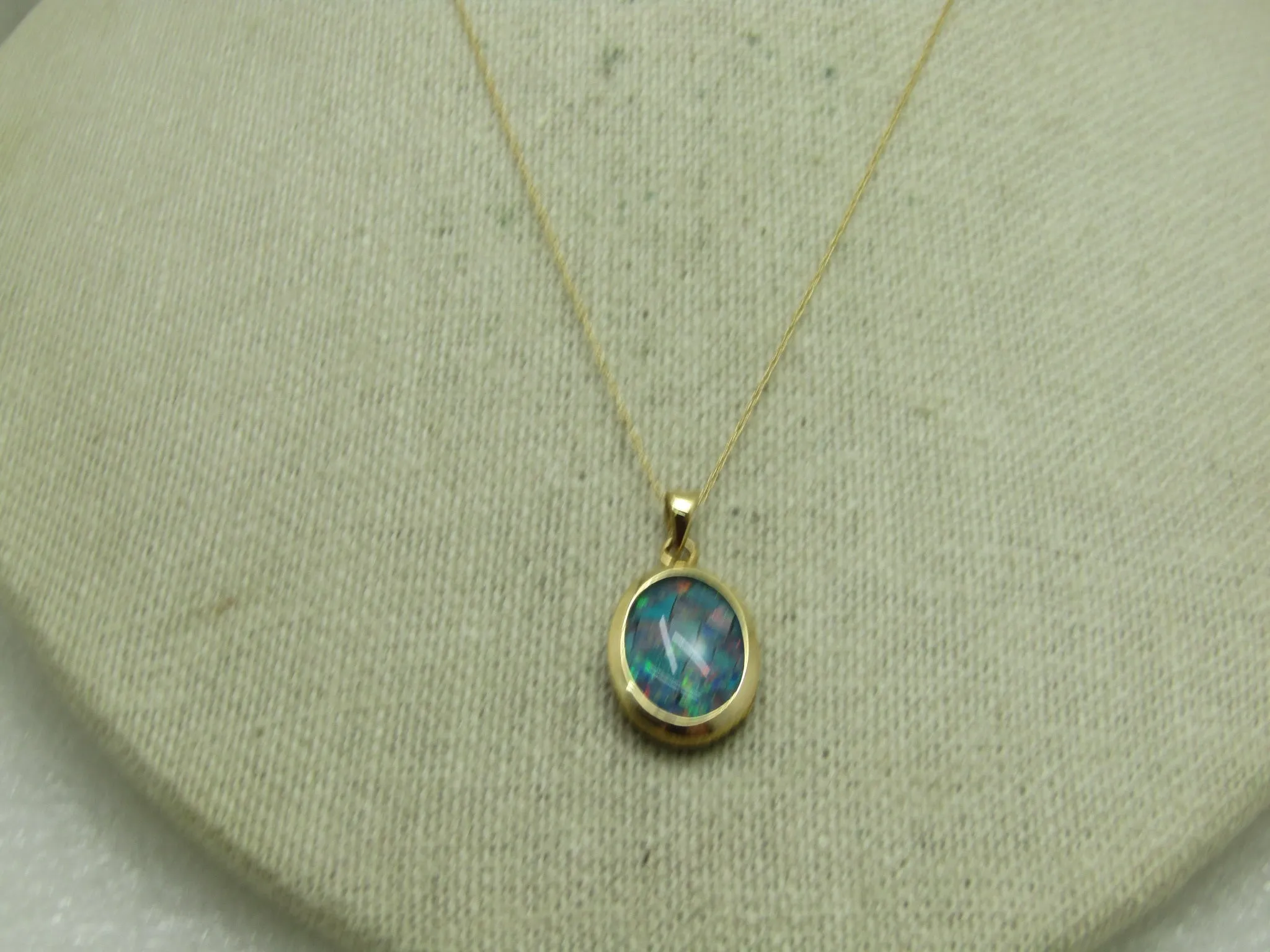 14kt Mosaic Opal Necklace, Onyx Background, 18", 2.72 Grams, Signed Keia
